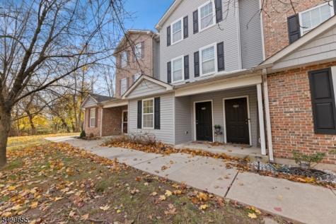 28 Matilda Avenue Franklin NJ 08873