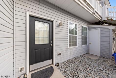 28 Matilda Avenue Franklin NJ 08873