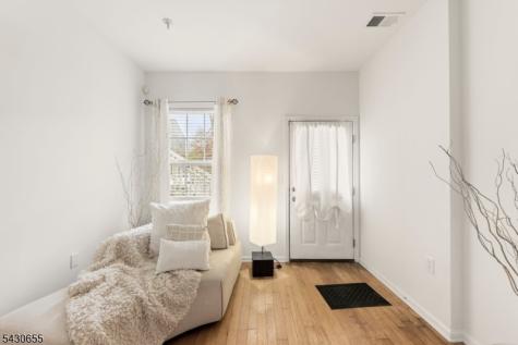 28 Matilda Avenue Franklin NJ 08873
