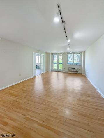 10 Smith Manor Boulevard West Orange NJ 07052