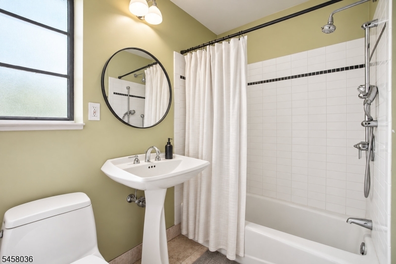 93 Troy Drive Springfield NJ 07081