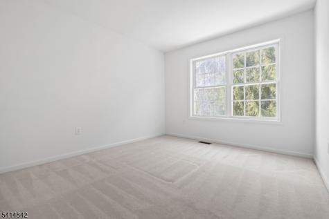 26 Birchwood Lane North Haledon NJ 07508