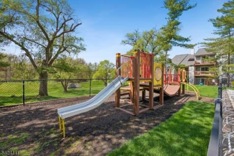 36 Stonyridge Drive Lincoln Park NJ 07035