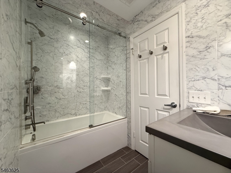 16 Karam Circle West Orange NJ 07052