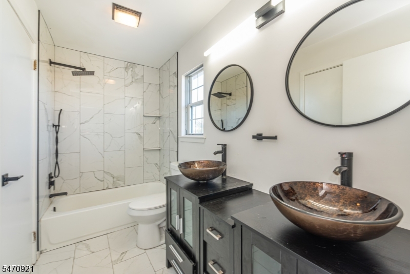 22 Green Heron Drive Allamuchy NJ 07840