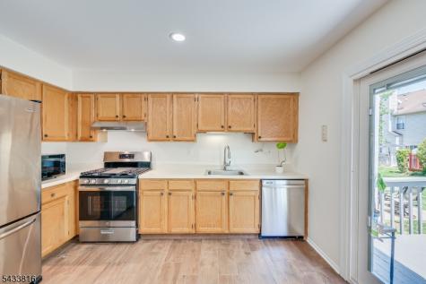 5 Heritage Square Sayreville NJ 08872