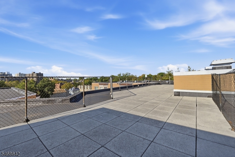 290 Anderdon Street Hackensack NJ 07601