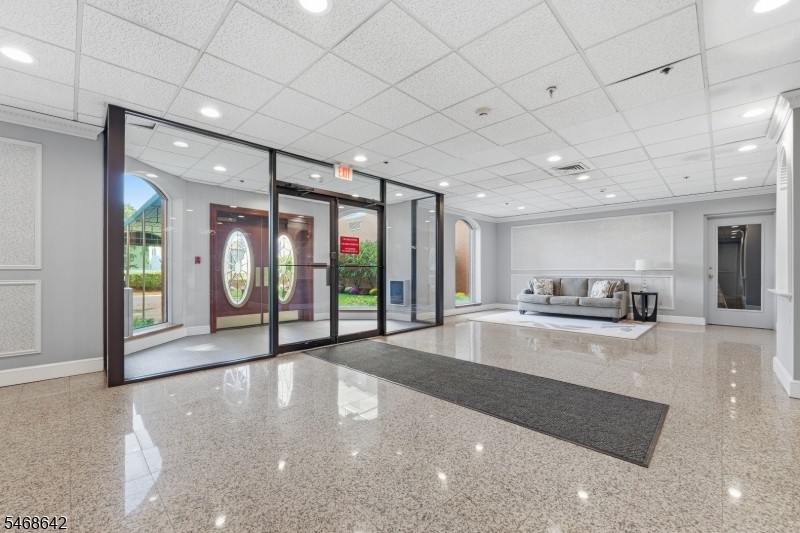 290 Anderdon Street Hackensack NJ 07601