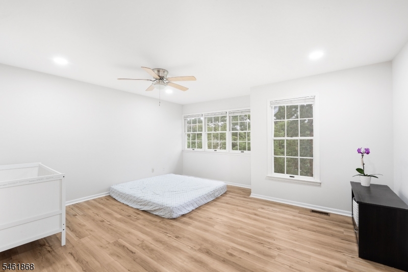 16 Stone Edge Road Bedminster NJ 07921
