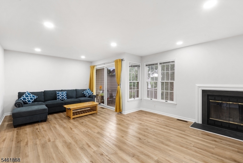 16 Stone Edge Road Bedminster NJ 07921