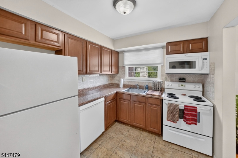34 Deanna Drive Hillsborough NJ 08844