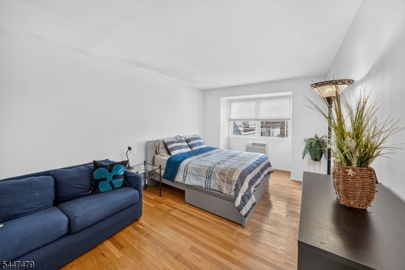 34 Deanna Drive Hillsborough NJ 08844