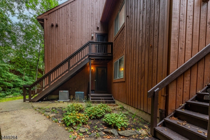 7 Augusta Drive Vernon NJ 07462
