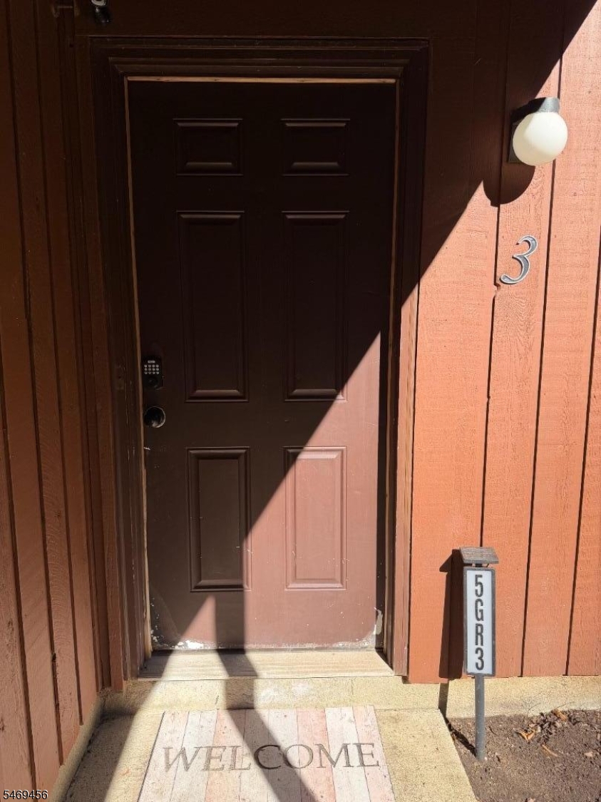 5 Gray Rock Drive Vernon NJ 07462