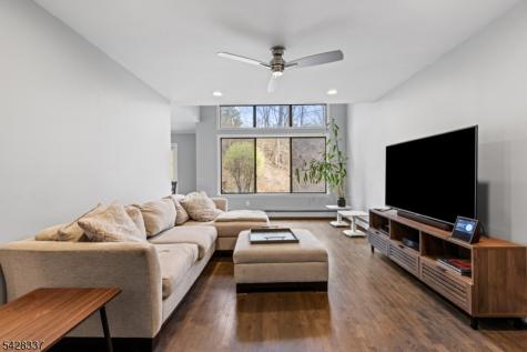 25 Flintlock Terrace Rockaway NJ 07866