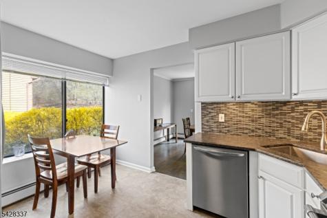 25 Flintlock Terrace Rockaway NJ 07866
