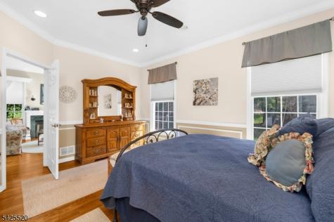 1 Westgate Drive Clinton NJ 08801