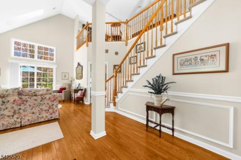 1 Westgate Drive Clinton NJ 08801