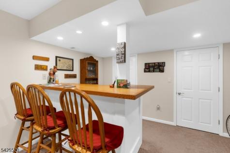 1 Westgate Drive Clinton NJ 08801