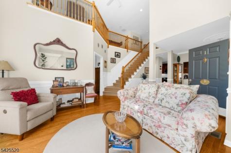 1 Westgate Drive Clinton NJ 08801