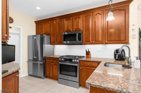 1 Westgate Drive Clinton NJ 08801