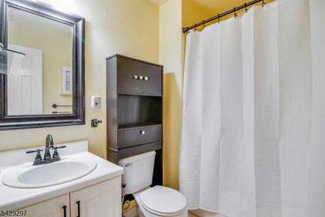 5616 Tudor Drive Pequannock NJ 07444