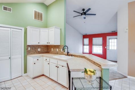 5616 Tudor Drive Pequannock NJ 07444