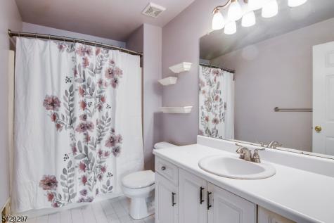5616 Tudor Drive Pequannock NJ 07444