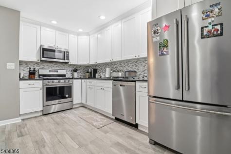 9 Shelley Place Morris NJ 07960