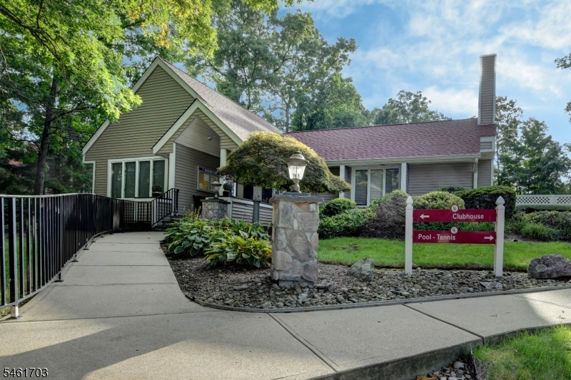 39 Ridgeview Terrace Jefferson NJ 07438