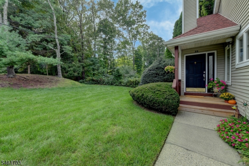 39 Ridgeview Terrace Jefferson NJ 07438
