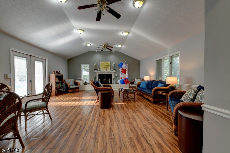 39 Ridgeview Terrace Jefferson NJ 07438