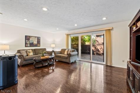 489 Brookside Lane Hillsborough NJ 08844