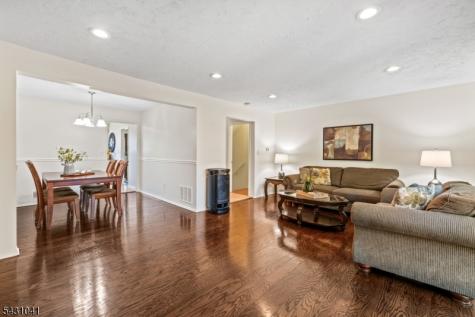 489 Brookside Lane Hillsborough NJ 08844