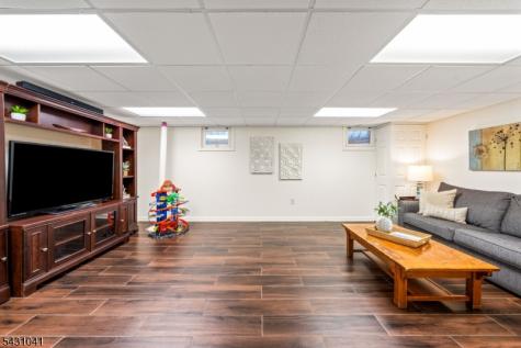 489 Brookside Lane Hillsborough NJ 08844