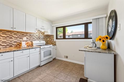 489 Brookside Lane Hillsborough NJ 08844
