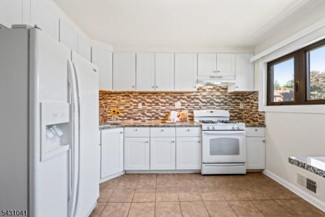 489 Brookside Lane Hillsborough NJ 08844