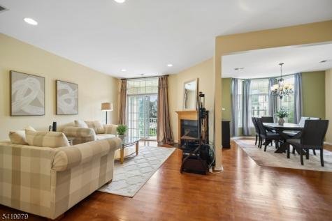 614 Turlington Court Livingston NJ 07039