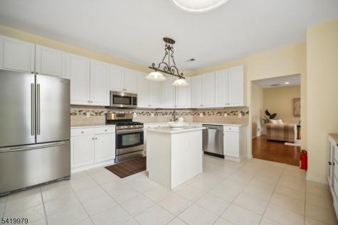 614 Turlington Court Livingston NJ 07039