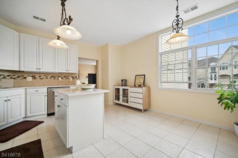 614 Turlington Court Livingston NJ 07039