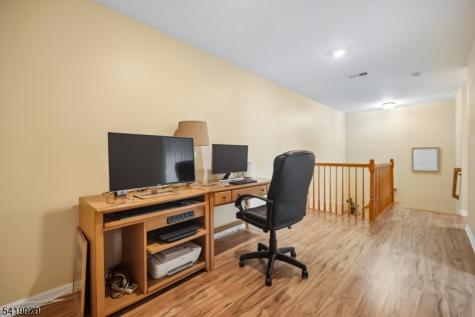 614 Turlington Court Livingston NJ 07039