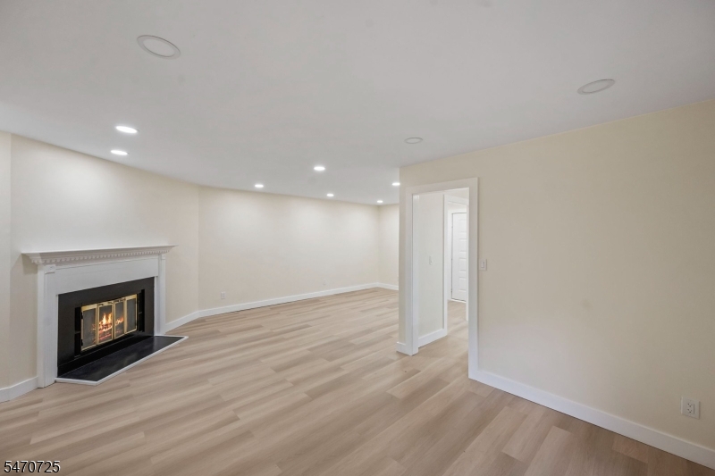 2332 Old Stone Mill Drive East Windsor NJ 08512