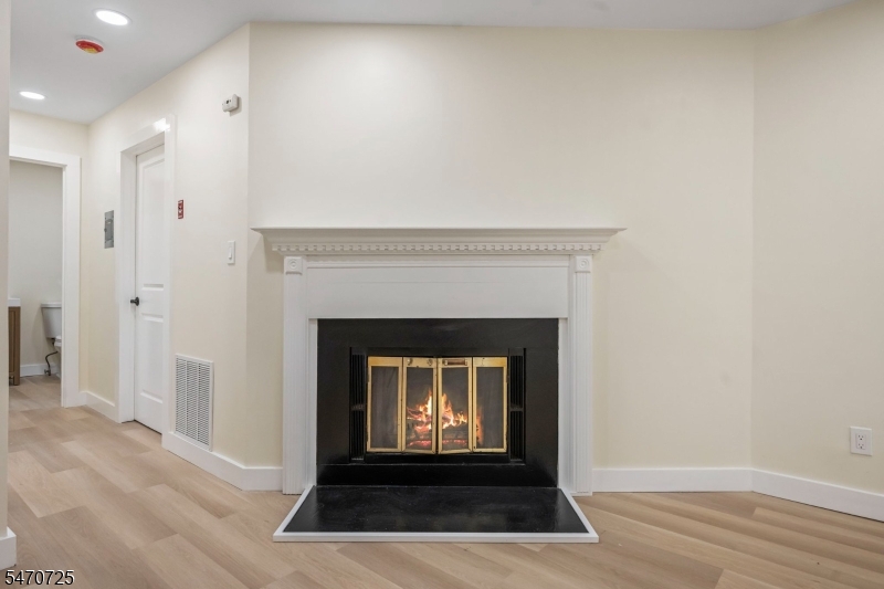 2332 Old Stone Mill Drive East Windsor NJ 08512