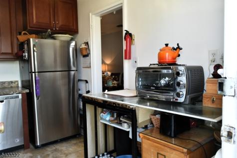 35 Elmwood Terrace Elmwood Park NJ 07407