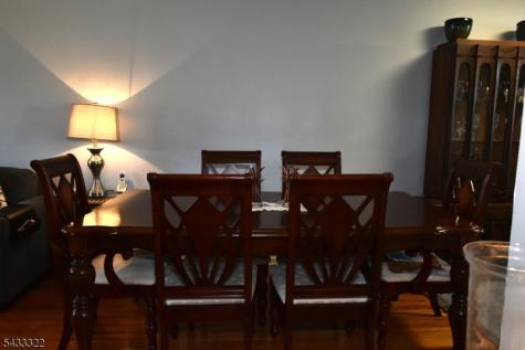 35 Elmwood Terrace Elmwood Park NJ 07407