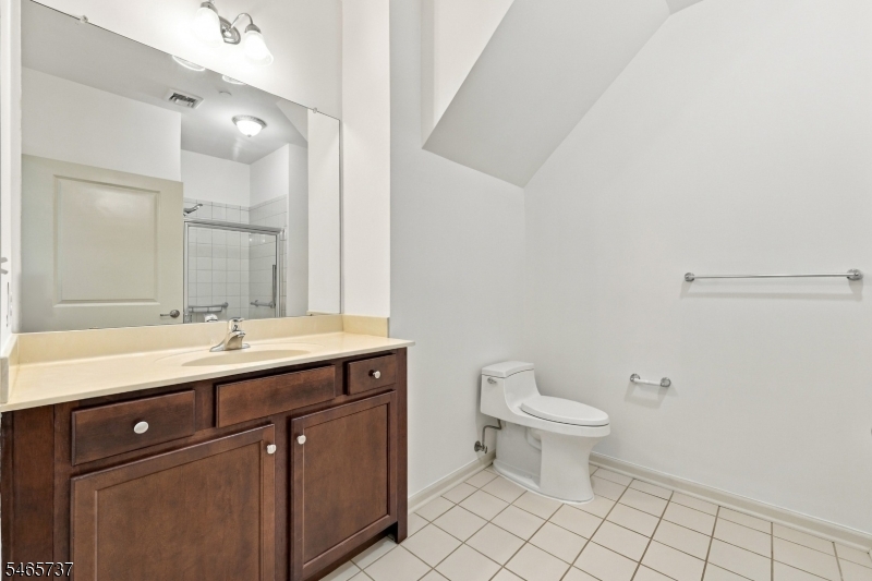 305 Waterview Court Hanover NJ 07927