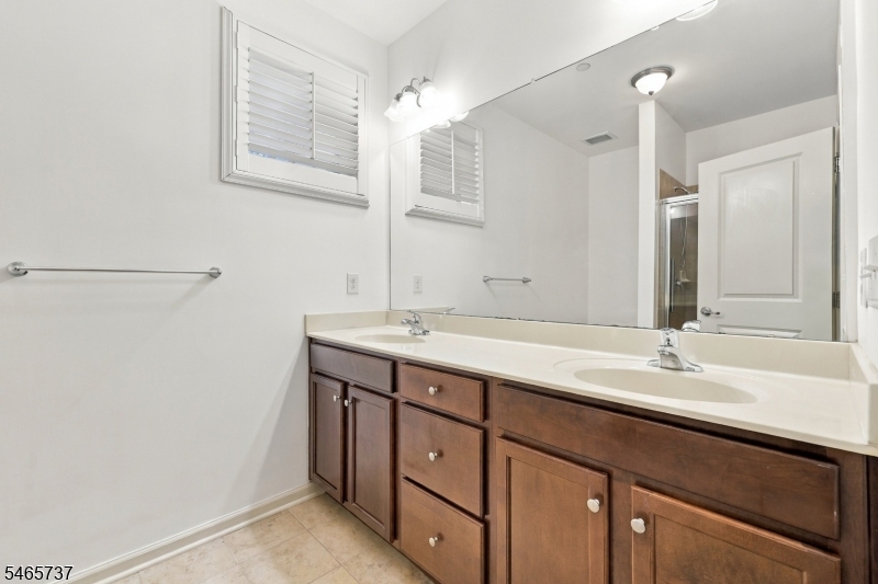 305 Waterview Court Hanover NJ 07927