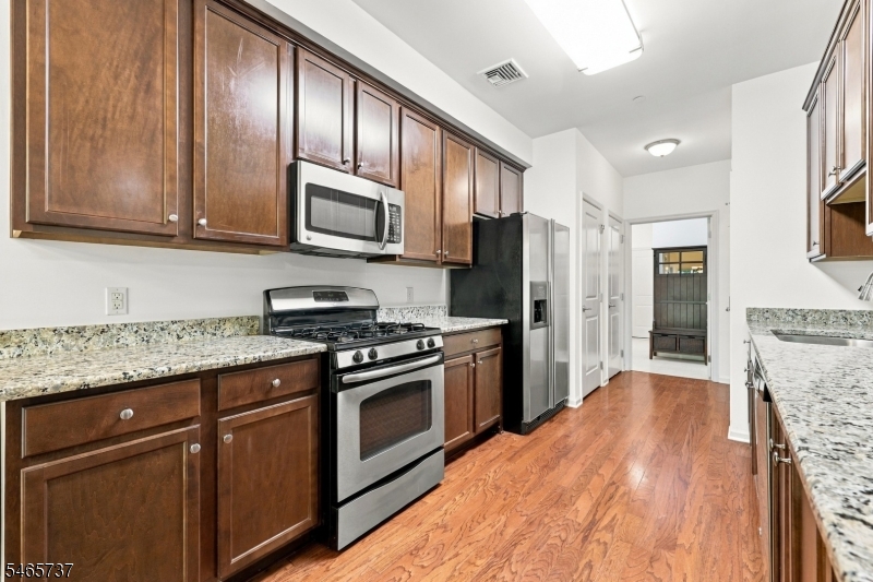 305 Waterview Court Hanover NJ 07927