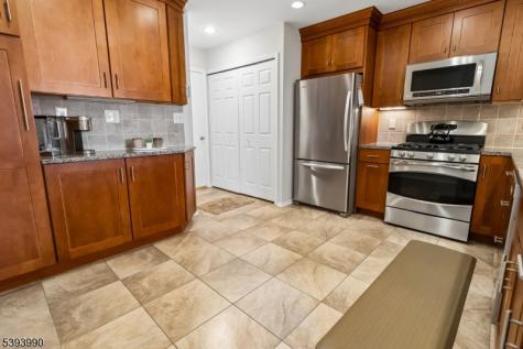 1905 Vroom Drive Bridgewater NJ 08807