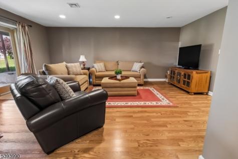 1905 Vroom Drive Bridgewater NJ 08807